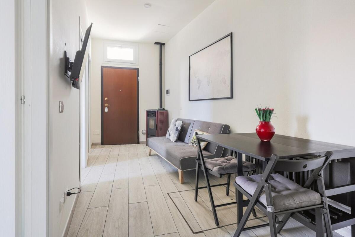 Jacuzzi & Relax - Casa Indipendente 20Min Da Milano Villa Zelo Buon Persico Kültér fotó